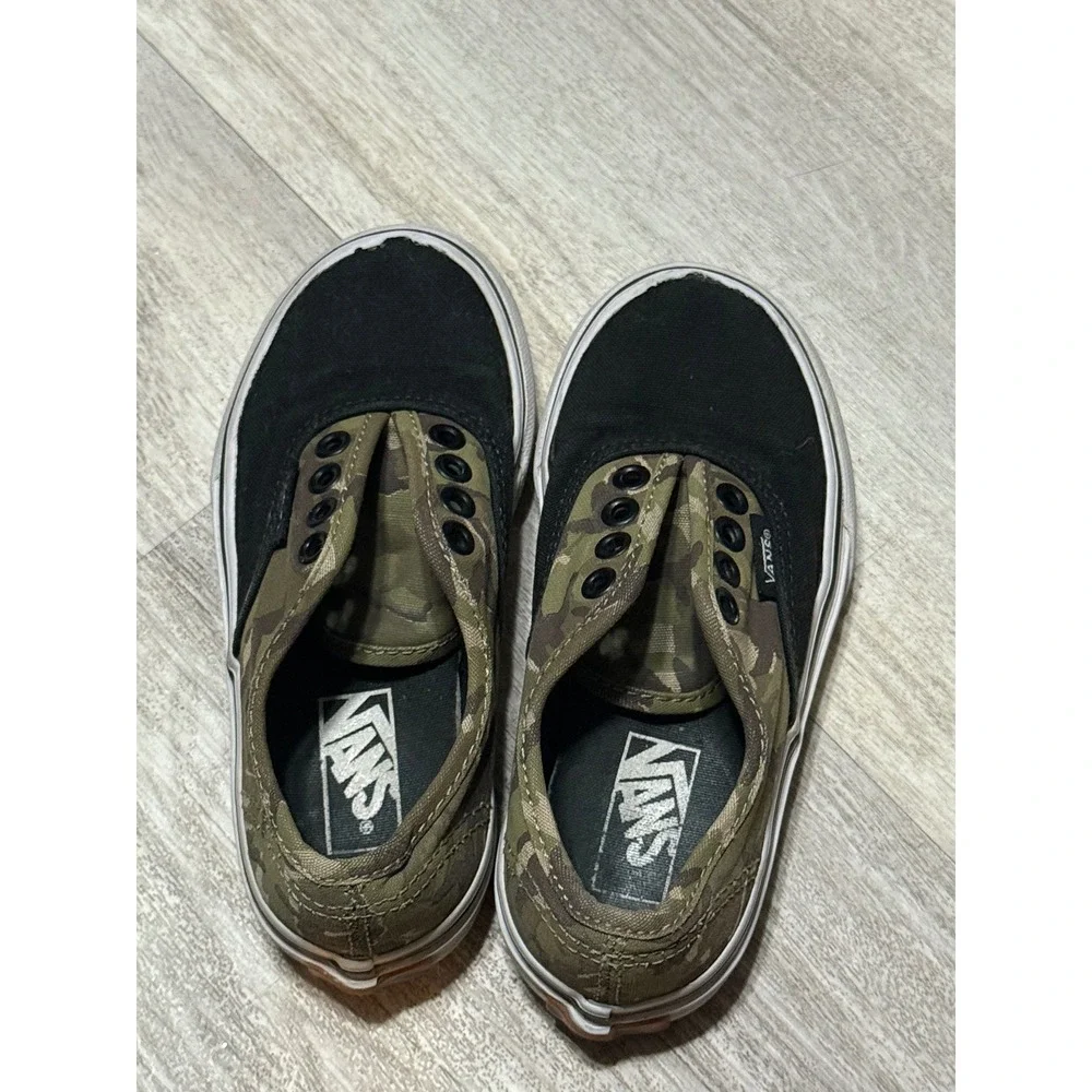 Vans Camo Sneakers Slip On Skate Shoes Black Casual Kids Size 10.5‎
